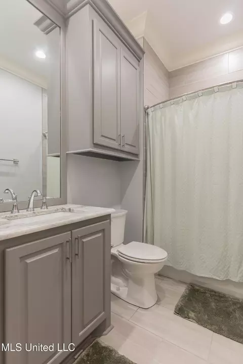 Bath - 493 Viewpointe Way, Clinton, MS 39056 photo 18 of 32