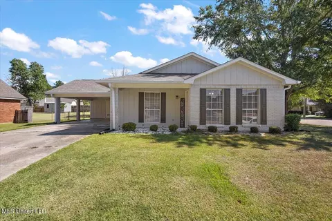 5046 Raintree Dr, Byram, MS 39272 photo 1