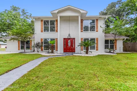 2230 Baywood Dr, Biloxi, MS 39532