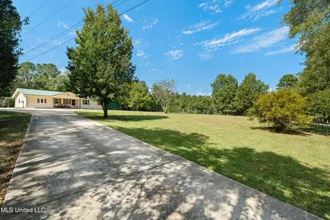 222 Log Cabin Rd, Jayess, MS 39641 photo 2