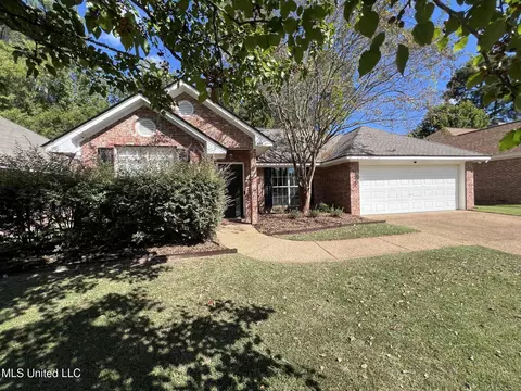 Exterior - 414 Oak Bend Bnd, Brandon, MS 39047 photo 4 of 4