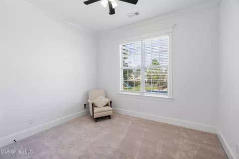 Bedroom - 566 E Shadow View Dr, Hernando, MS 38632 photo 1 of 5