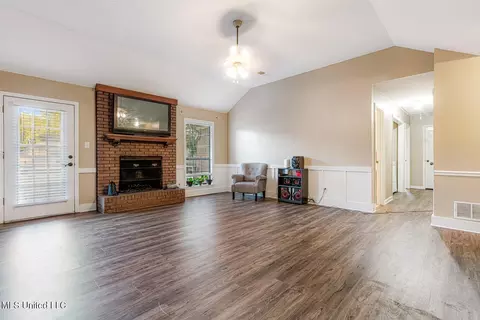 Living - 9800 Cherokee Dr, Olive Branch, MS 38654 photo 1 of 2