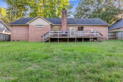 Exterior - 9800 Cherokee Dr, Olive Branch, MS 38654 photo 4 of 4