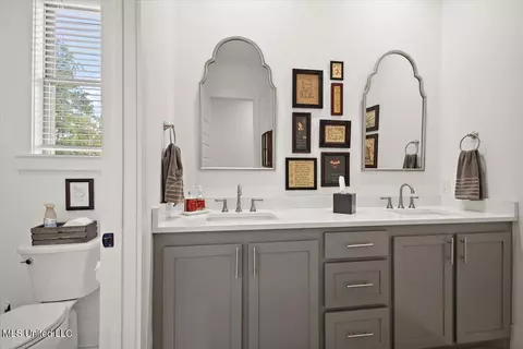Bath - 488 Viewpointe Way, Clinton, MS 39056 photo 6 of 9