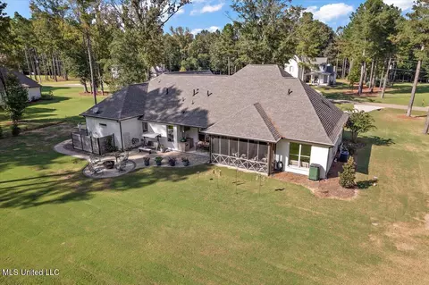 Exterior - 488 Viewpointe Way, Clinton, MS 39056 photo 15 of 16