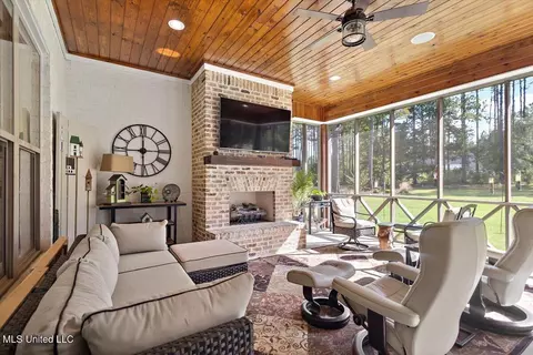 Exterior - 488 Viewpointe Way, Clinton, MS 39056 photo 5 of 16