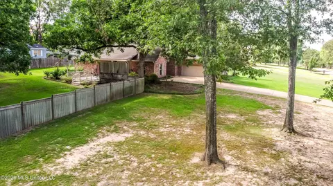 Exterior - 101 Sandstone Dr, Brandon, MS 39047 photo 17 of 17