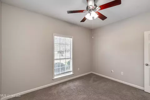 Bedroom - 2022 S Cobblestone Cv, Brandon, MS 39042 photo 9 of 10