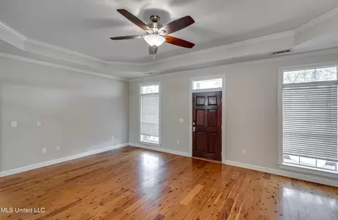 Living - 2022 S Cobblestone Cv, Brandon, MS 39042 photo 1 of 5