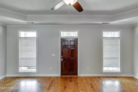 Entry Way - 2022 S Cobblestone Cv, Brandon, MS 39042 photo 1 of 2