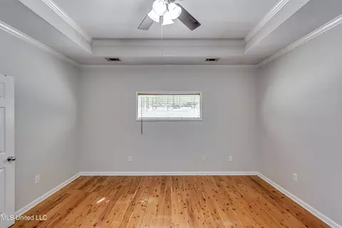 Bedroom - 2022 S Cobblestone Cv, Brandon, MS 39042 photo 2 of 10