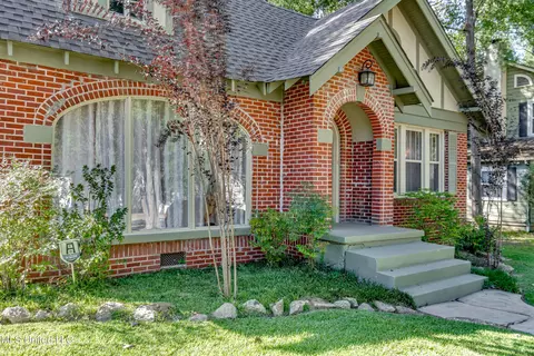 3935 Greaves St, Jackson, MS 39206 photo 4