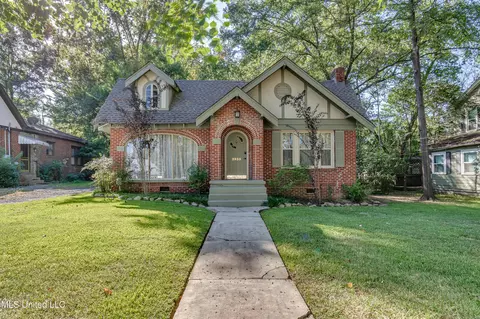 3935 Greaves St, Jackson, MS 39206
