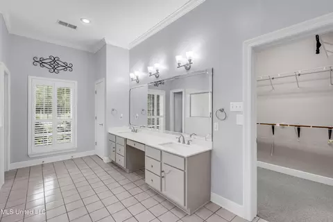 Bath - 79293 E Diamondhead Dr, Diamondhead, MS 39525 photo 2 of 6