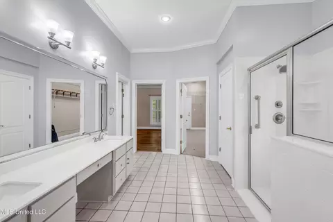 Bath - 79293 E Diamondhead Dr, Diamondhead, MS 39525 photo 3 of 6