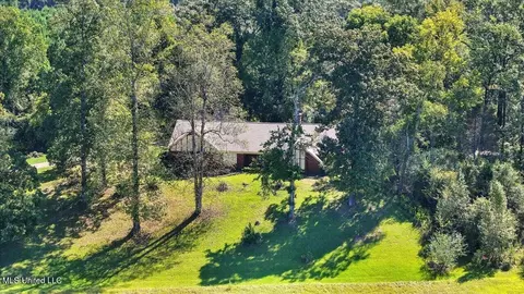 2694 Highway 501, Raleigh, MS 39153