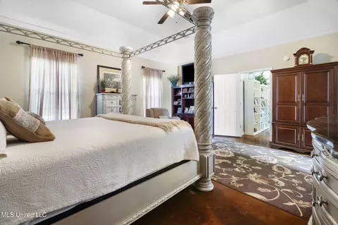 Bedroom - 681 Gaines Rd, Hernando, MS 38632 photo 2 of 7