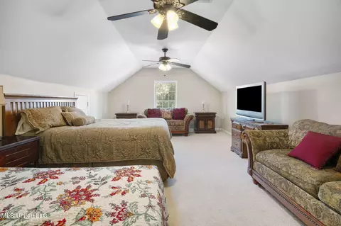 Bedroom - 681 Gaines Rd, Hernando, MS 38632 photo 6 of 7