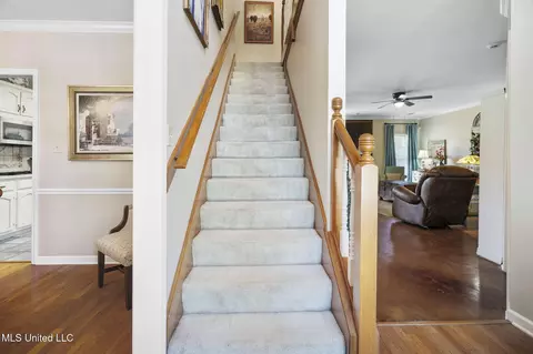 Entry Way - 681 Gaines Rd, Hernando, MS 38632 photo 3 of 4