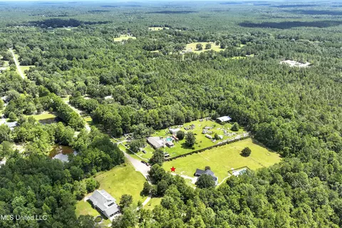 View/Area - 20175 Hill Top Rd, Saucier, MS 39574 photo 2 of 3