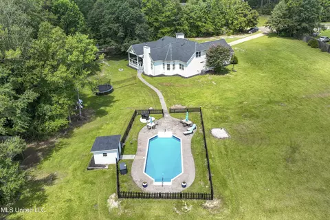 Exterior - 20175 Hill Top Rd, Saucier, MS 39574 photo 9 of 23