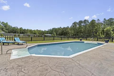 Exterior - 20175 Hill Top Rd, Saucier, MS 39574 photo 15 of 23