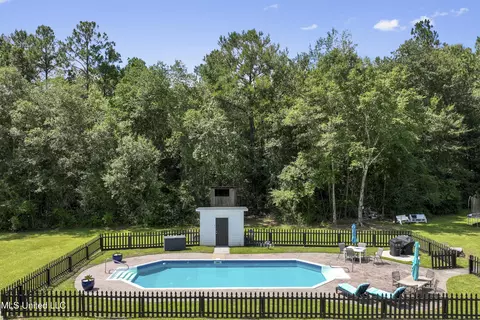 Exterior - 20175 Hill Top Rd, Saucier, MS 39574 photo 13 of 23