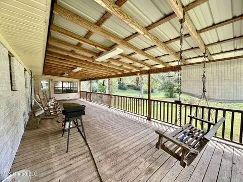 Exterior - 117 Holifield Rd, Laurel, MS 39443 photo 17 of 21