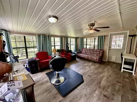 Exterior - 117 Holifield Rd, Laurel, MS 39443 photo 21 of 21