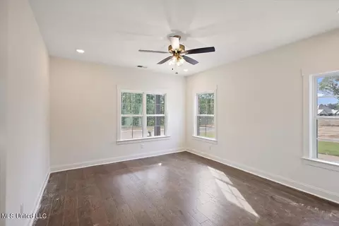 Bedroom - 784 Wells Dr, Hernando, MS 38632 photo 1 of 5