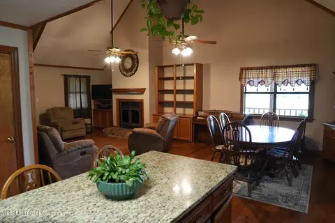 1074 Midway Odom Road Rd, Forest, MS 39074 photo 6