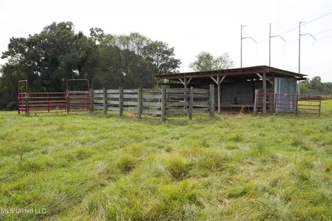 1074 Midway Odom Road Rd, Forest, MS 39074 photo 17