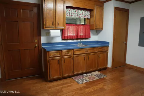 1074 Midway Odom Road Rd, Forest, MS 39074 photo 8