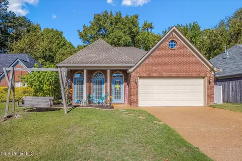 7235 Lucia Ln, Walls, MS 38680