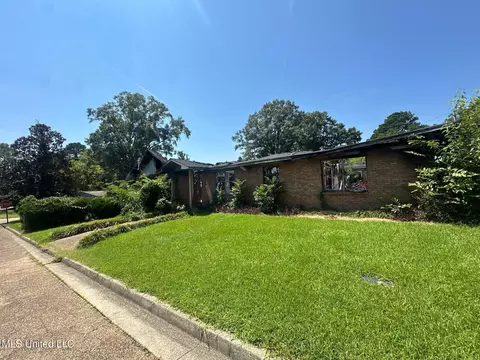 504 Stillwood Dr, Jackson, MS 39206 photo 5