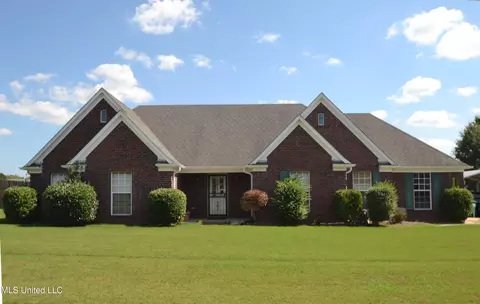 25 S Winston Cv, Byhalia, MS 38611