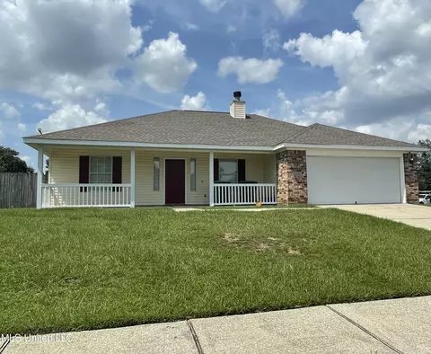 11333 Fairfield Ln, Gulfport, MS 39503