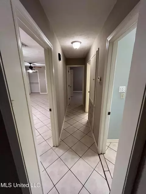 Entry Way - 506 E Liberty St, Osyka, MS 39657 photo 3 of 3