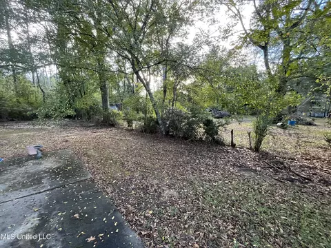 Exterior - 506 E Liberty St, Osyka, MS 39657 photo 3 of 4