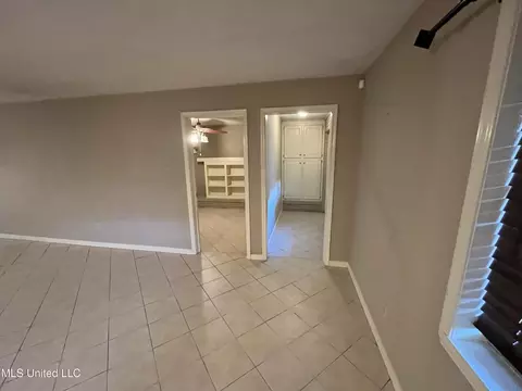 Entry Way - 506 E Liberty St, Osyka, MS 39657 photo 1 of 3