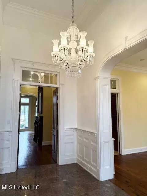 Entry Way - 101 Bristol Ct, Madison, MS 39110 photo 1 of 2
