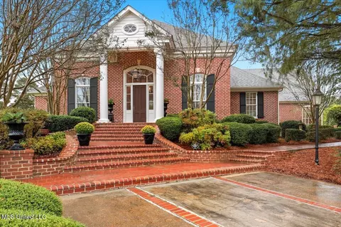 101 Bristol Ct, Madison, MS 39110