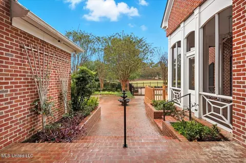 Exterior - 101 Bristol Ct, Madison, MS 39110 photo 8 of 23