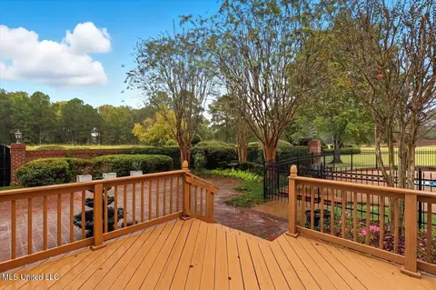 Exterior - 101 Bristol Ct, Madison, MS 39110 photo 10 of 23