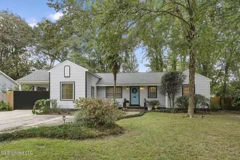 4058 Robin Dr, Jackson, MS 39206