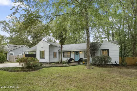 4058 Robin Dr, Jackson, MS 39206 photo 2