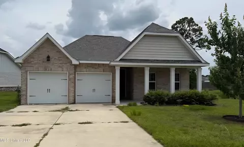 10510 W Landon Green Cir, Gulfport, MS 39503