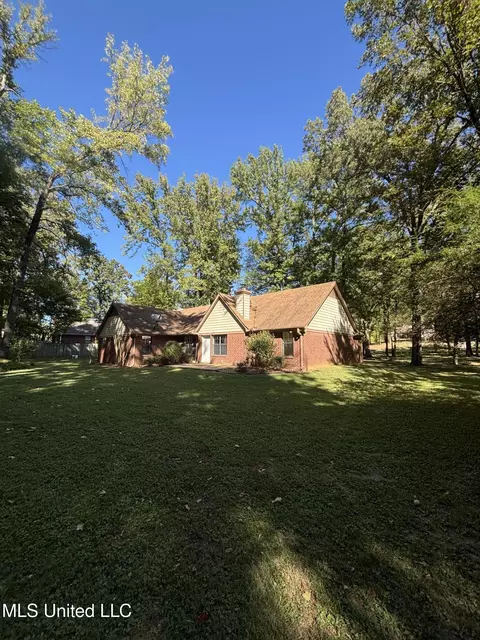 7465 Broken Hickory Dr, Walls, MS 38680 photo 8
