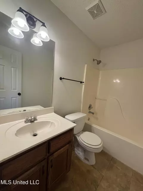 7465 Broken Hickory Dr, Walls, MS 38680 photo 16
